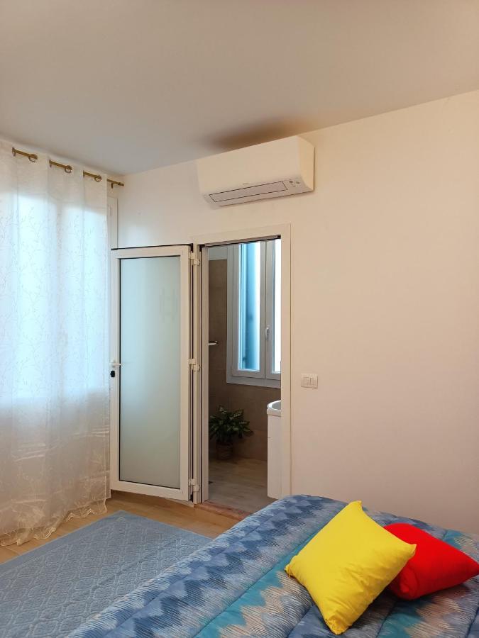Arcobaleno Rooms Mestre-Venezia Екстер'єр фото