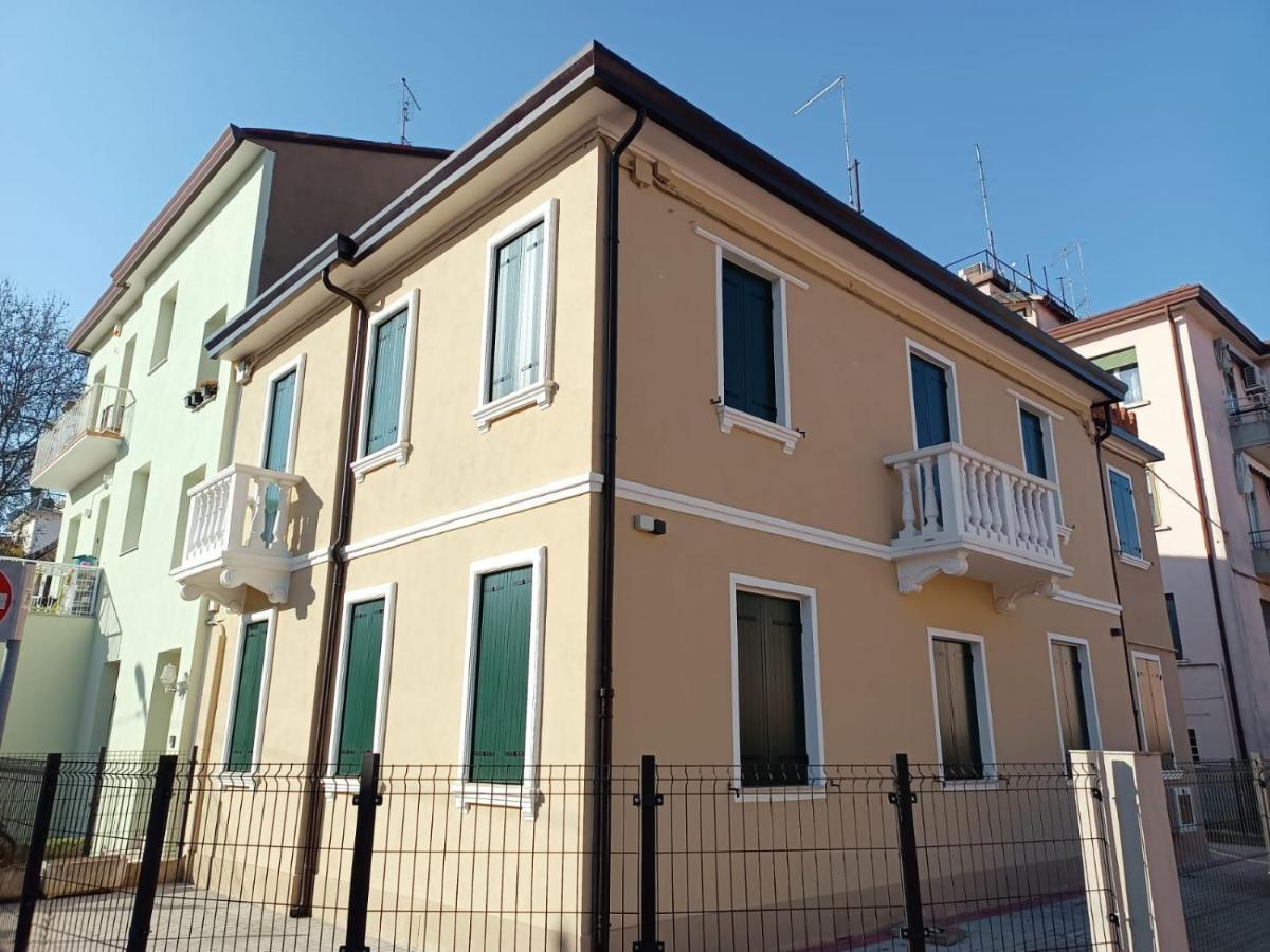 Arcobaleno Rooms Mestre-Venezia Екстер'єр фото