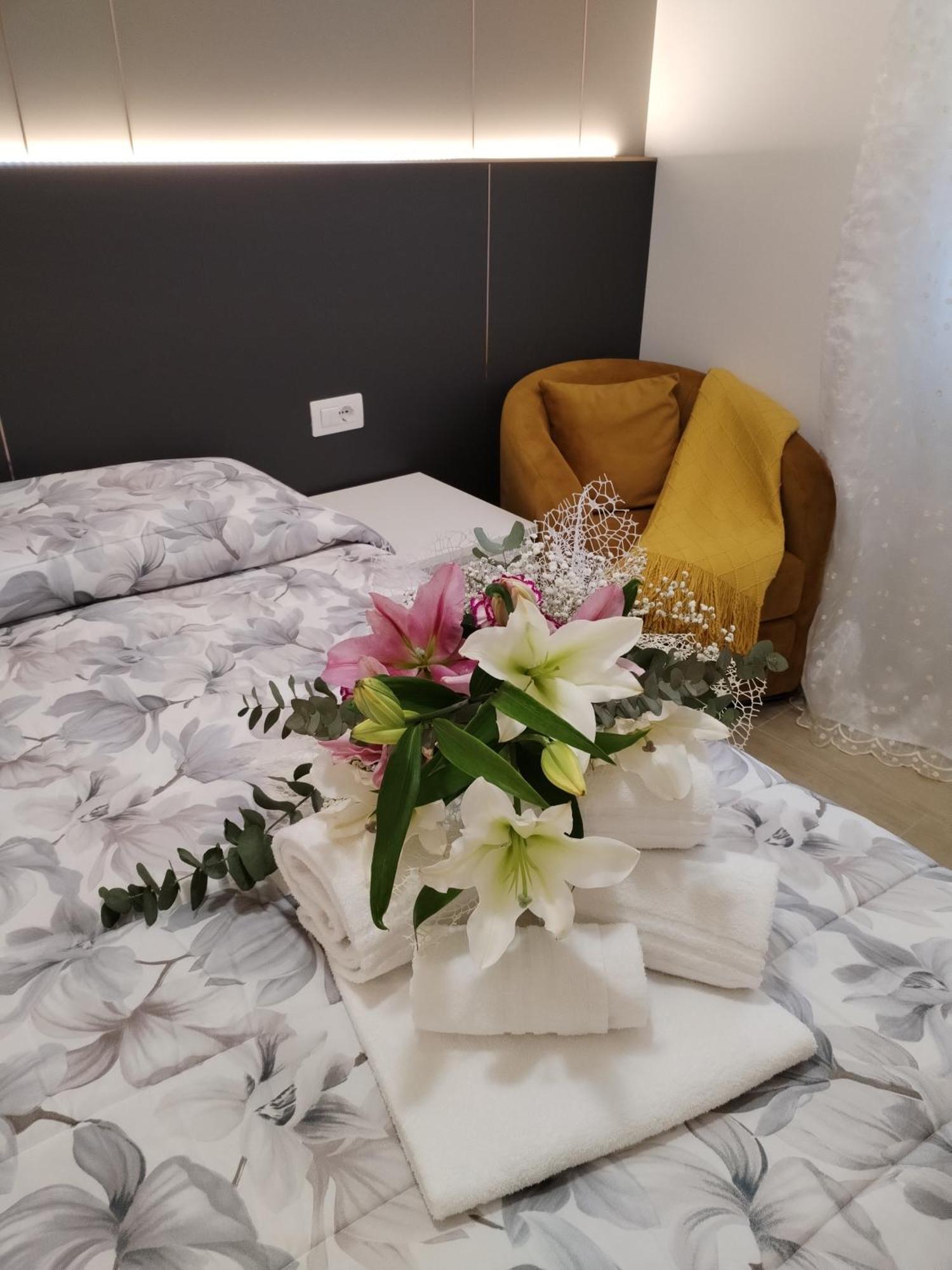 Arcobaleno Rooms Mestre-Venezia Екстер'єр фото