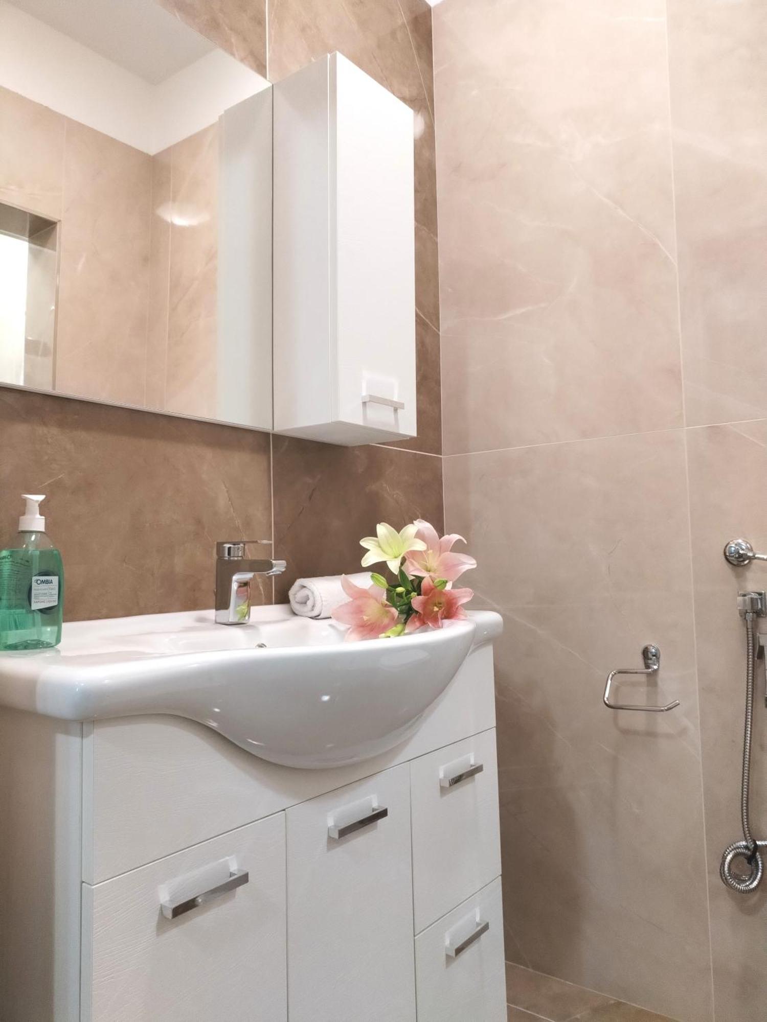 Arcobaleno Rooms Mestre-Venezia Екстер'єр фото