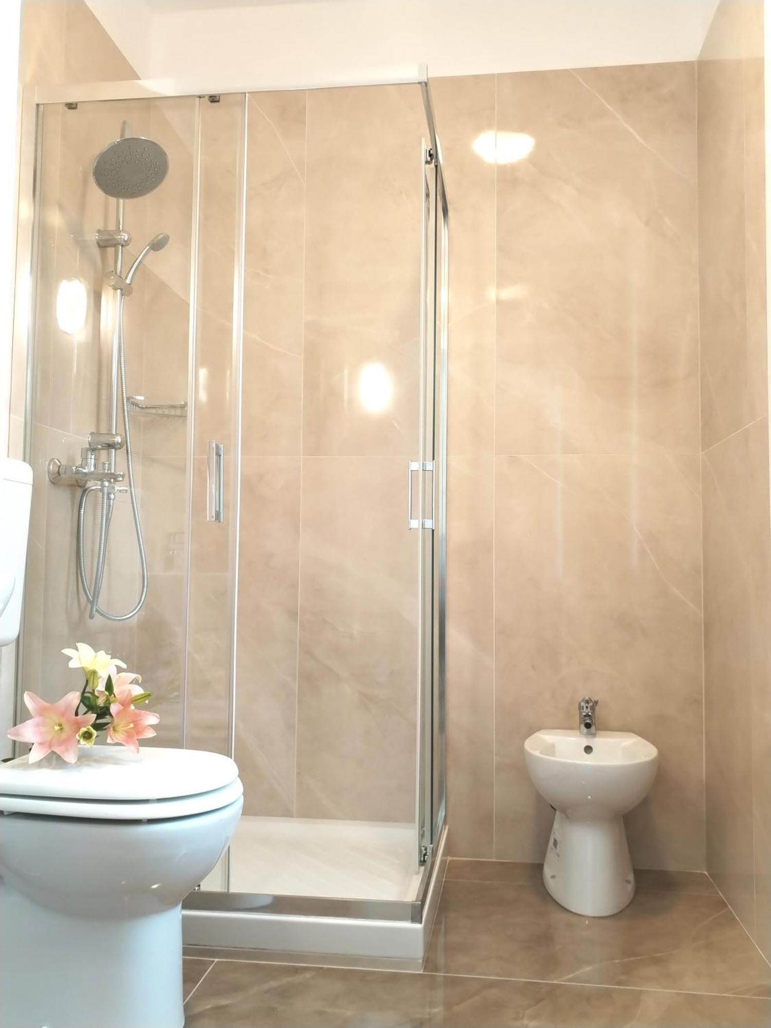 Arcobaleno Rooms Mestre-Venezia Екстер'єр фото