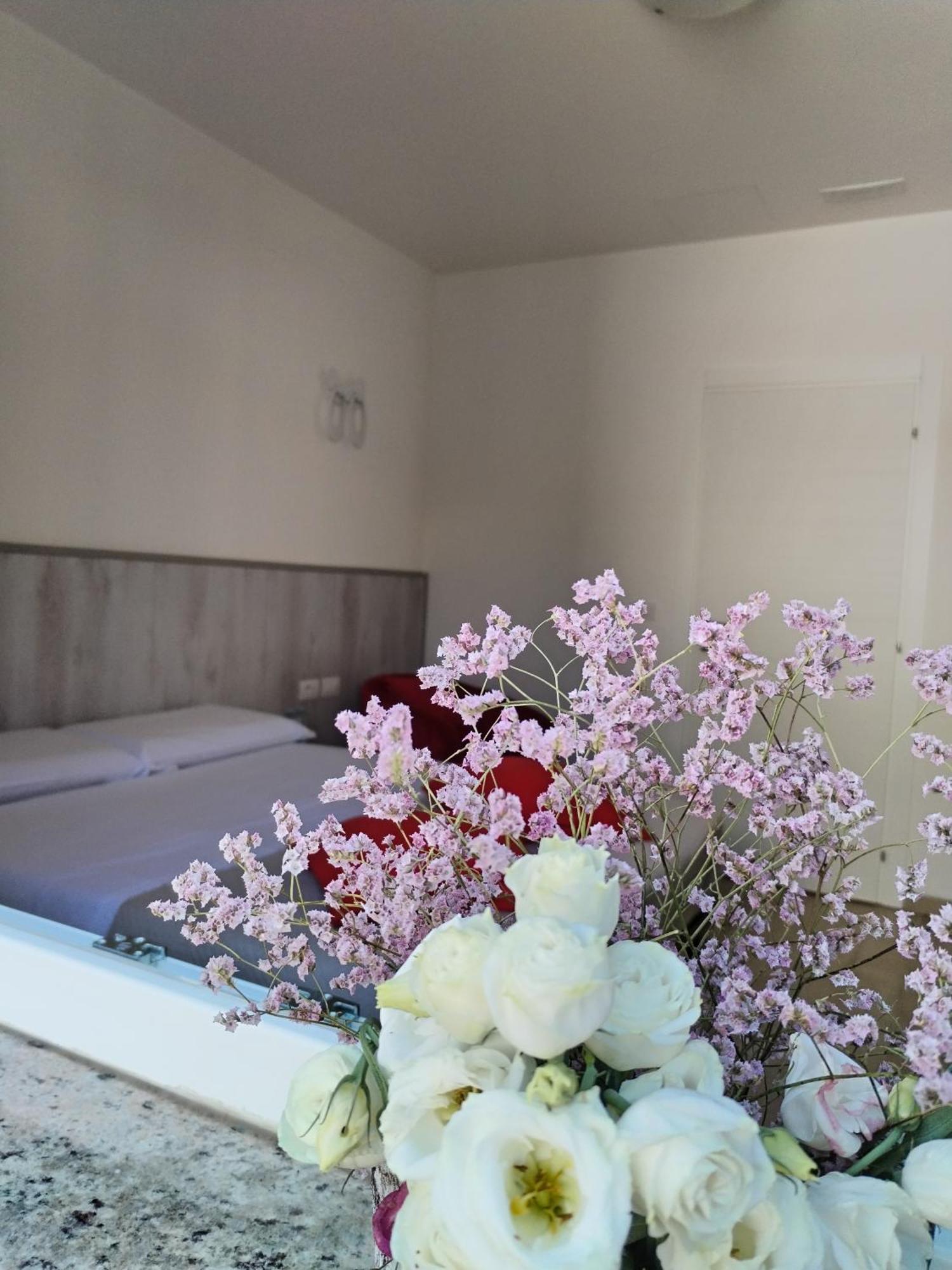 Arcobaleno Rooms Mestre-Venezia Екстер'єр фото